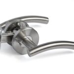 Curve Satin Nickel Privacy / Passage