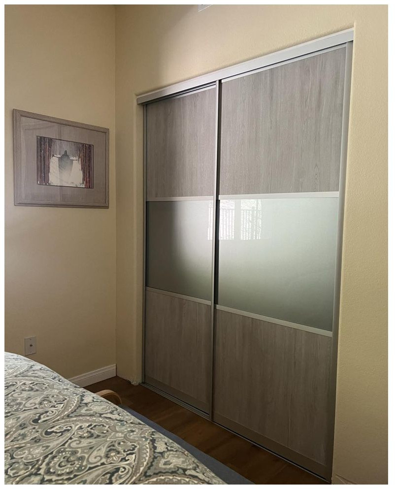 Nova Sliding Closet Doors – Style 03