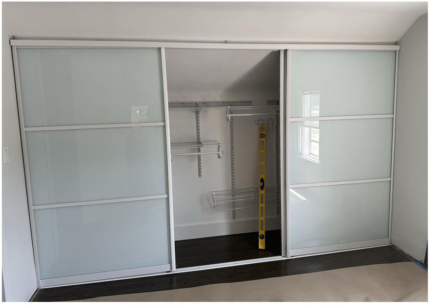 Nova Sliding Closet Doors – Style 03